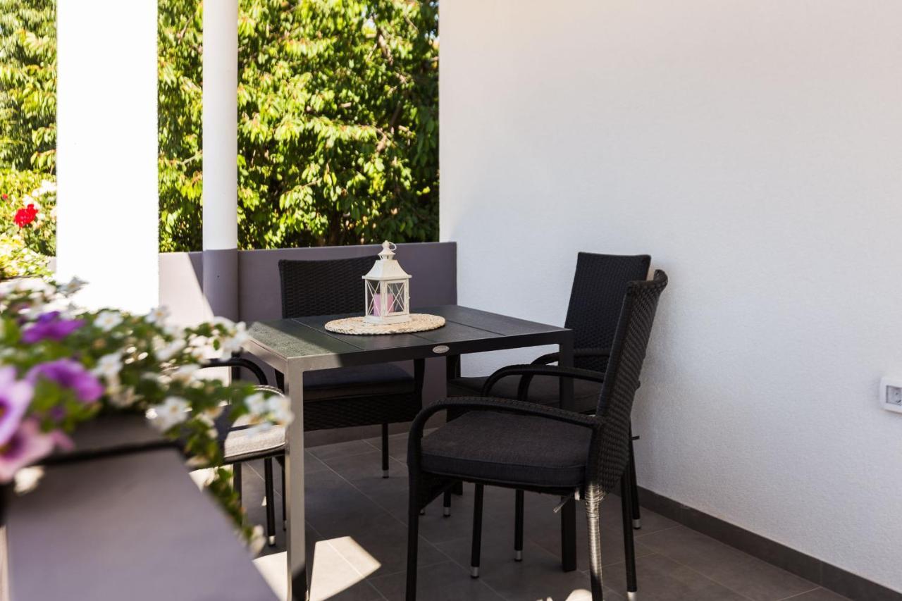 Petra Modern Apartment With Free Parking And Bbq Zadar Zewnętrze zdjęcie