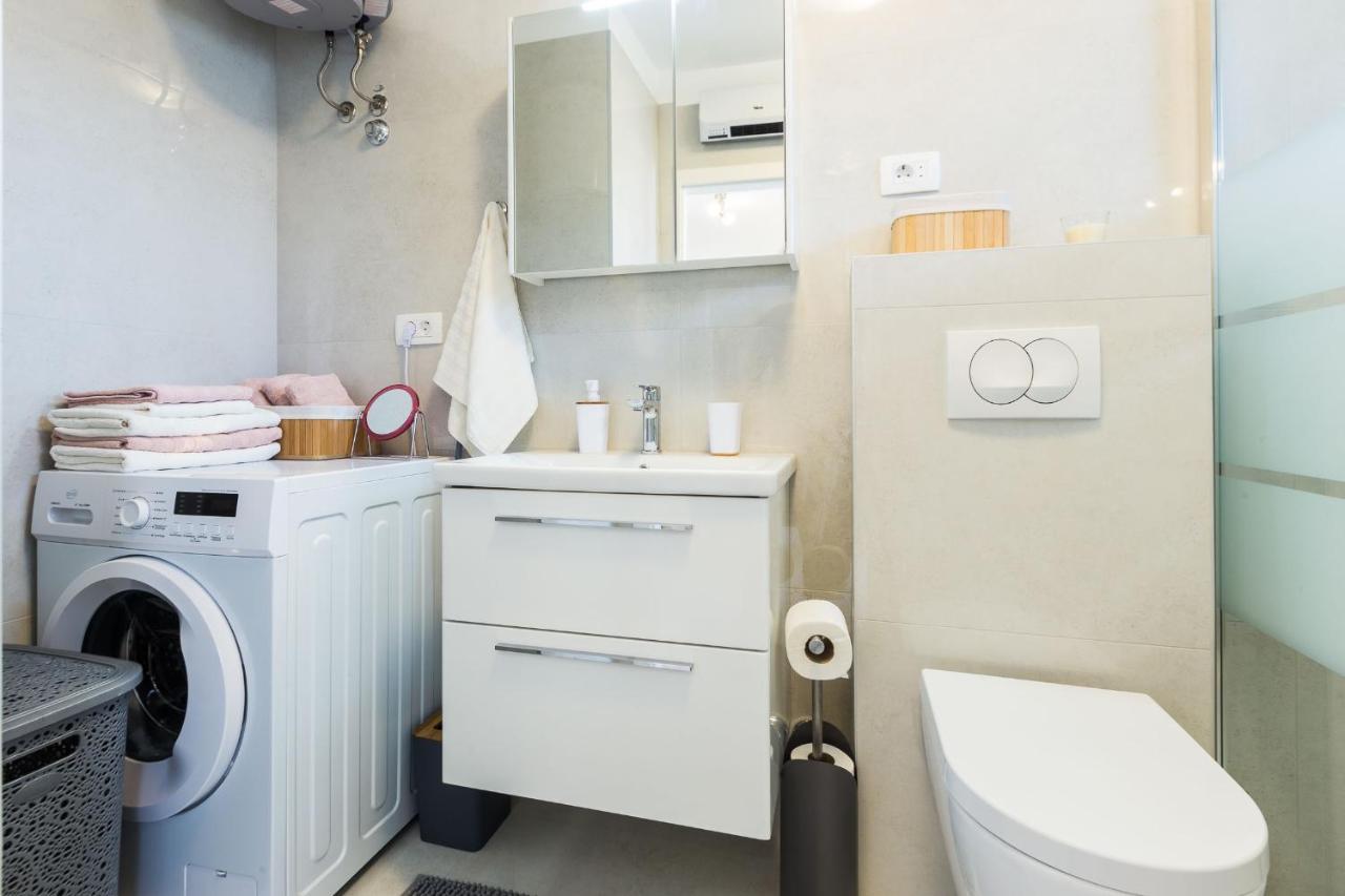 Petra Modern Apartment With Free Parking And Bbq Zadar Zewnętrze zdjęcie